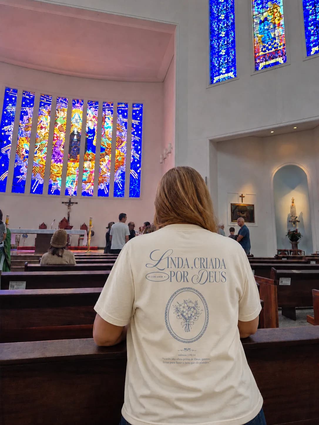 Camiseta Criada por Deus — foto 5
